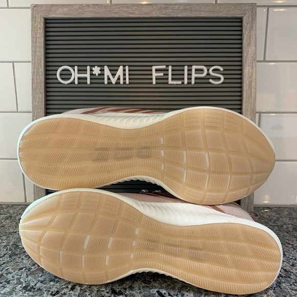 Adidas Edgebounce Women’s Running Shoe NIB - Picture 6 of 6